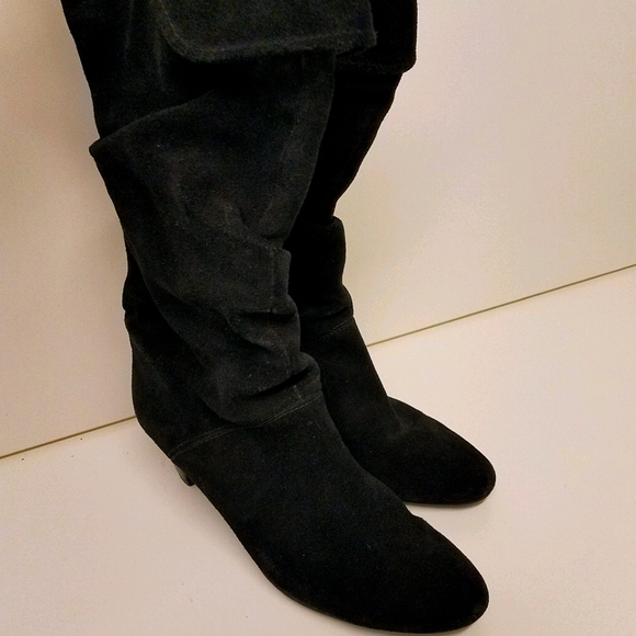 Women's Black Suede Knee Boots - Picture 2 of 12